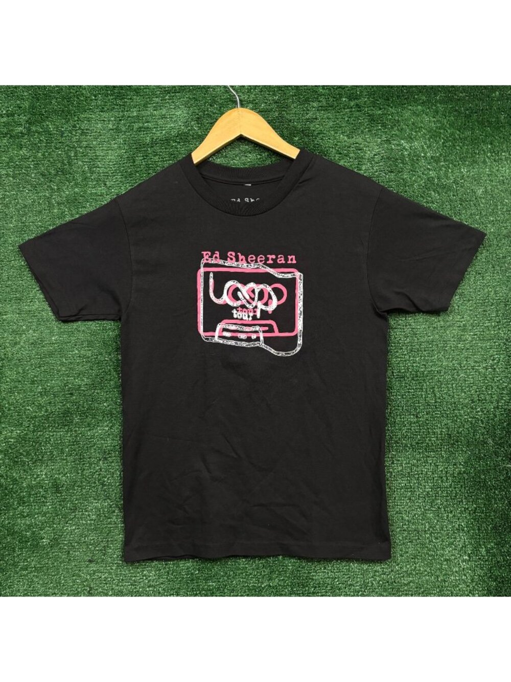Ed Sheeran Cassette Loop Tour Show Dates T-Shirt Size Small